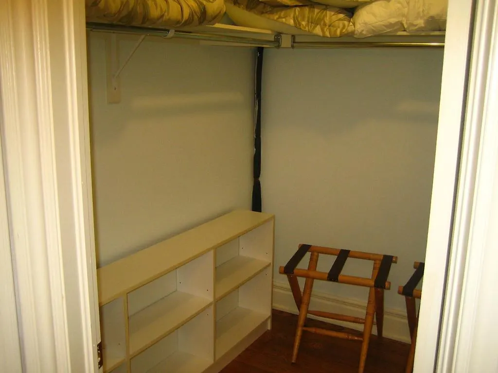 A Suite Dreams Toronto B&B (Adults Only) 3*,