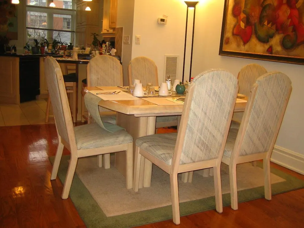 A Suite Dreams Toronto B&B (Adults Only) Canada
