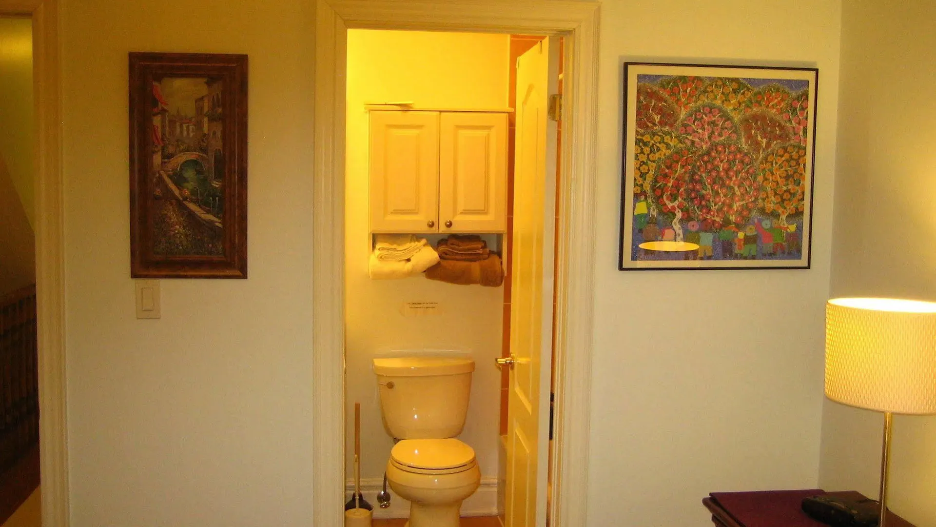 A Suite Dreams Toronto B&B (Adults Only) 3*,