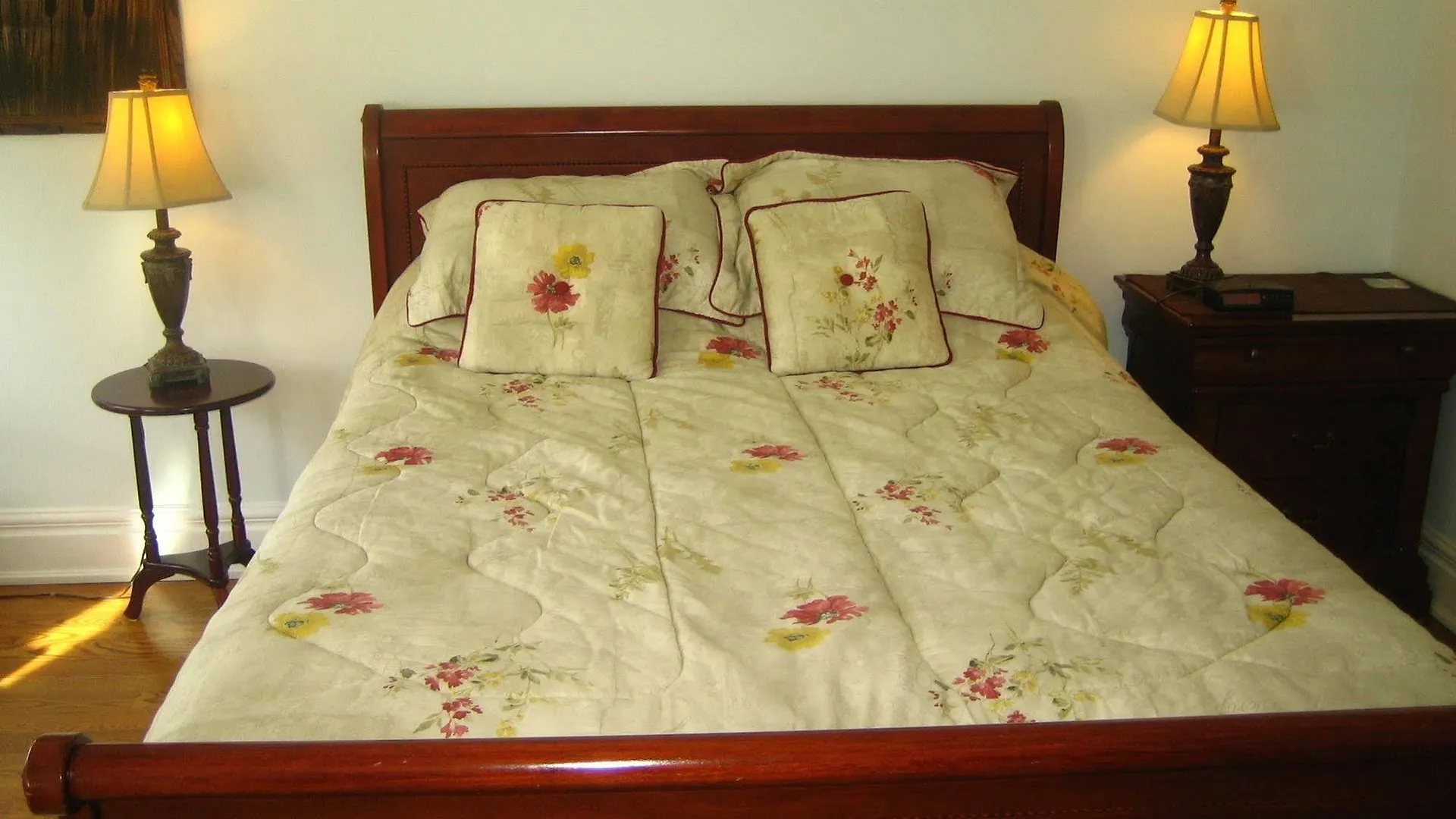 A Suite Dreams Toronto B&B (Adults Only) Bed & Breakfast